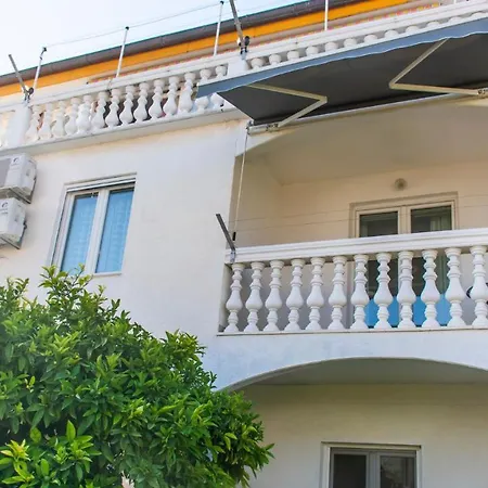 Apartments Curic Trogir Exterior photo
