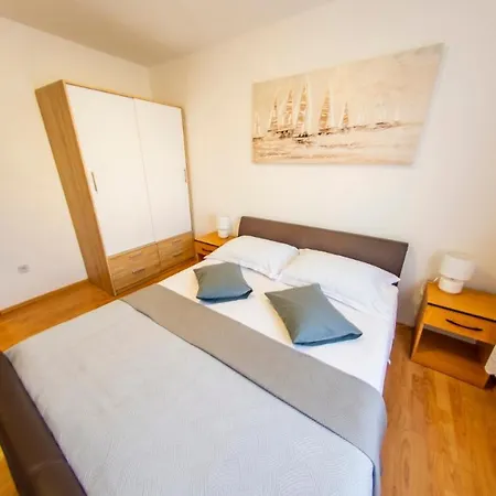 Apartments Curic Trogir Exterior photo