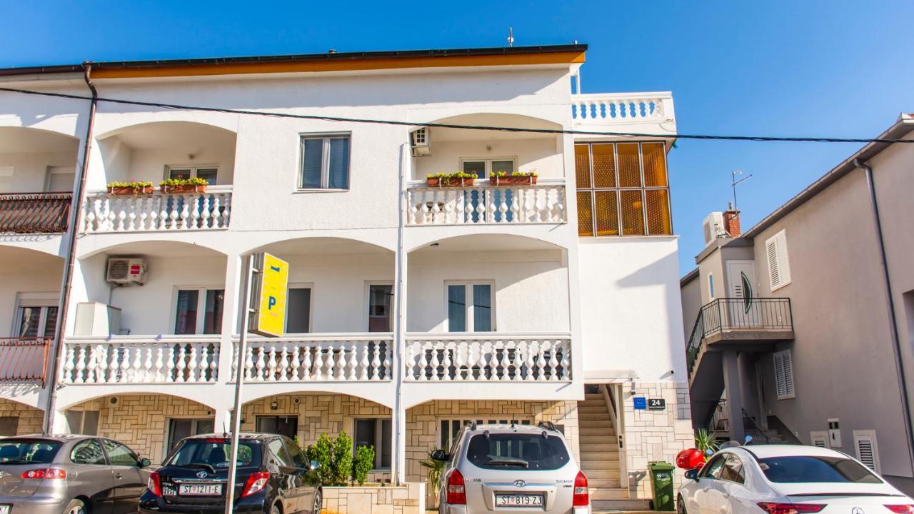 Curic Apartment Trogir